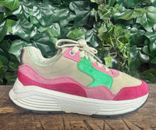 Afbeelding in Gallery-weergave laden, bijna Nieuwe sneakers van Xsensible maat 38 (wijdte GX)