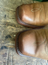 Afbeelding in Gallery-weergave laden, zo goed als nieuw prachtige biker boots van sendra maat 38