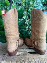 Afbeelding in Gallery-weergave laden, zo goed als nieuw prachtige biker boots van sendra maat 38