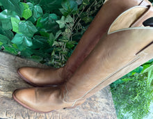 Afbeelding in Gallery-weergave laden, Prachtige hoge leren laarzen van Sendra , maat 40