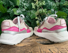 Afbeelding in Gallery-weergave laden, bijna Nieuwe sneakers van Xsensible maat 38 (wijdte GX)
