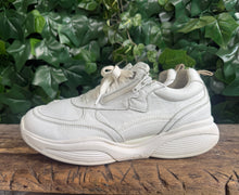 Afbeelding in Gallery-weergave laden, zo goed als nieuw sneakers van Xsensible maat 41 (wijdte HX)