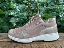 Afbeelding in Gallery-weergave laden, bijna Nieuwe sneakers van Xsensible maat 39 (wijdte HX)