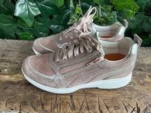 Afbeelding in Gallery-weergave laden, bijna Nieuwe sneakers van Xsensible maat 39 (wijdte HX)