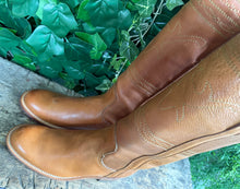 Afbeelding in Gallery-weergave laden, Prachtige hoge leren laarzen van Sendra , maat 39