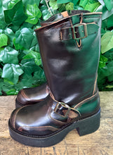 Afbeelding in Gallery-weergave laden, stoere vintage biker boots van Sendra maat 36