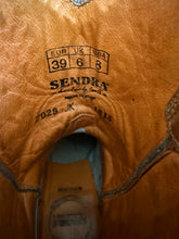 Afbeelding in Gallery-weergave laden, weinig gedragen mooie vintage boots van Sendra maat 39