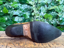Afbeelding in Gallery-weergave laden, Hele mooie vintage python leren laarzen van Sendra maat 40