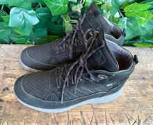 Afbeelding in Gallery-weergave laden, bijna Nieuwe hoge sneakers van Xsensible maat 40 (wijdte HX)