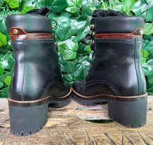 Afbeelding in Gallery-weergave laden, Nieuwe gevoerde boots van Panama Jack maat 38