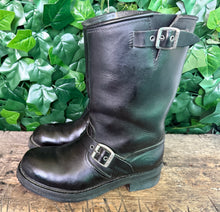 Afbeelding in Gallery-weergave laden, weinig gedragen mooie biker boots van Sendra maat 42