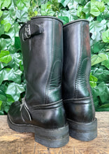 Afbeelding in Gallery-weergave laden, weinig gedragen mooie biker boots van Sendra maat 42