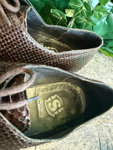 Afbeelding in Gallery-weergave laden, geweldig mooie veterschoen van Sendra maat 46