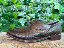 Afbeelding in Gallery-weergave laden, geweldig mooie veterschoen van Sendra maat 46