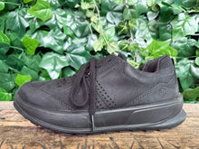 Afbeelding in Gallery-weergave laden, bijna Nieuwe sneakers van Ecco maat 41