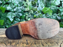 Afbeelding in Gallery-weergave laden, prachtige vintage retro blokhak laarsjes sendra maat 38