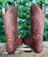 Afbeelding in Gallery-weergave laden, nieuwe geweldig mooie laarzen van Sendra maat 40