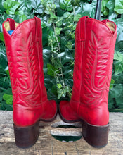 Afbeelding in Gallery-weergave laden, Prachtige leren blokhak laarzen van Sendra , maat 39