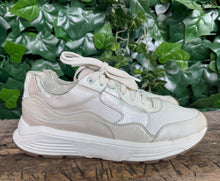 Afbeelding in Gallery-weergave laden, zo goed als nieuw sneakers van Xsensible maat 43 (wijdte GX)