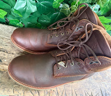 Afbeelding in Gallery-weergave laden, Bijna Nieuwe boots van Panama Jack maat 45