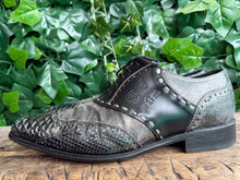 Afbeelding in Gallery-weergave laden, geweldig mooie veterschoen met python leer Sendra maat 45
