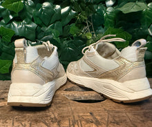 Afbeelding in Gallery-weergave laden, bijna Nieuwe sneakers van Xsensible maat 40 (wijdte G)