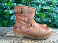 Afbeelding in Gallery-weergave laden, Bijna Nieuwe boots van Panama Jack maat 42