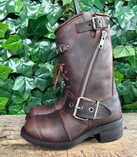 Afbeelding in Gallery-weergave laden, stoere mooie vintage biker boots van Sendra maat 38