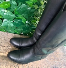Afbeelding in Gallery-weergave laden, zo goed als nieuw mooie laars van Sendra maat 38