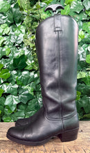 Afbeelding in Gallery-weergave laden, zo goed als nieuw mooie laars van Sendra maat 38