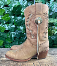 Afbeelding in Gallery-weergave laden, zo goed als nieuw mooie laars van Sendra maat 39