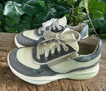 Afbeelding in Gallery-weergave laden, zo goed als nieuw sneakers van Xsensible maat 37 (wijdte HX)