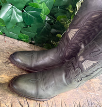 Afbeelding in Gallery-weergave laden, zo goed als nieuw mooie laars van Sendra maat 38