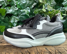 Afbeelding in Gallery-weergave laden, Nieuwe sneakers Xsensible maat 38 (wijdte H)