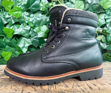 Afbeelding in Gallery-weergave laden, bijna Nieuwe gevoerde boots van Panama Jack maat 45