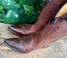 Afbeelding in Gallery-weergave laden, Nieuwe mooie laarzen van Sendra maat 41