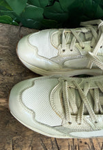 Afbeelding in Gallery-weergave laden, zo goed als nieuw sneakers van Xsensible maat 39 (wijdte G)