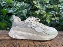 Afbeelding in Gallery-weergave laden, zo goed als nieuw sneakers van Xsensible maat 39 (wijdte G)