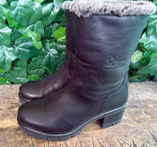 Afbeelding in Gallery-weergave laden, bijna Nieuwe gevoerde laars van Panama Jack maat 38