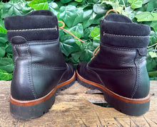 Afbeelding in Gallery-weergave laden, bijna Nieuwe boots van Panama Jack maat 44
