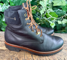 Afbeelding in Gallery-weergave laden, bijna Nieuwe boots van Panama Jack maat 44