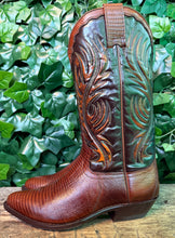 Afbeelding in Gallery-weergave laden, Prachtige aparte vintage leren laarzen van Sendra , maat 41