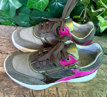 Afbeelding in Gallery-weergave laden, bijna Nieuwe sneakers van Xsensible maat 37 (wijdte HX)