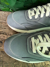 Afbeelding in Gallery-weergave laden, Nieuwe prachtige sneakers Xsensible maat 43 (wijdte G)