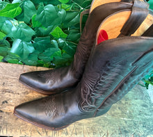 Afbeelding in Gallery-weergave laden, Nieuwe mooie leren laarzen van Sendra maat 42