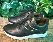 Afbeelding in Gallery-weergave laden, gewoon Nieuwe sneakers van Gabor maat 38(wijdte H)