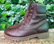 Afbeelding in Gallery-weergave laden, gewoon Nieuwe veterboots van panama jack maat 43