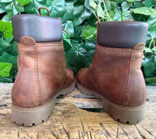 Afbeelding in Gallery-weergave laden, zo goed als Nieuw veterboots van panama jack maat 38