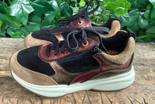Afbeelding in Gallery-weergave laden, bijna Nieuwe sneakers van Xsensible maat 39 (wijdte HX)