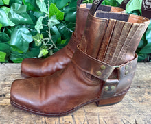 Afbeelding in Gallery-weergave laden, Bijna Nieuwe stoere biker boots van Sendra maat 46